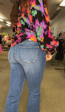 Load image into Gallery viewer, Kancan Cropped Bootcut Jeans
