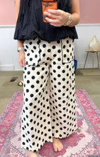 Load image into Gallery viewer, Polka Dot Linen Pants