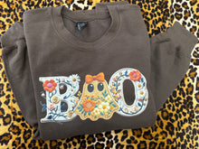 Load image into Gallery viewer, Hey Boo Sweatshirt