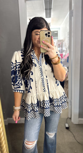 Darling Glance Top