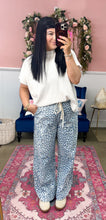 Load image into Gallery viewer, Leopard Denim Pants