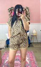 Load image into Gallery viewer, Leopard Shorts Set