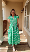 Load image into Gallery viewer, Downtown Happy Dress