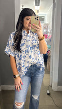 Load image into Gallery viewer, Ocean Eyes Tops