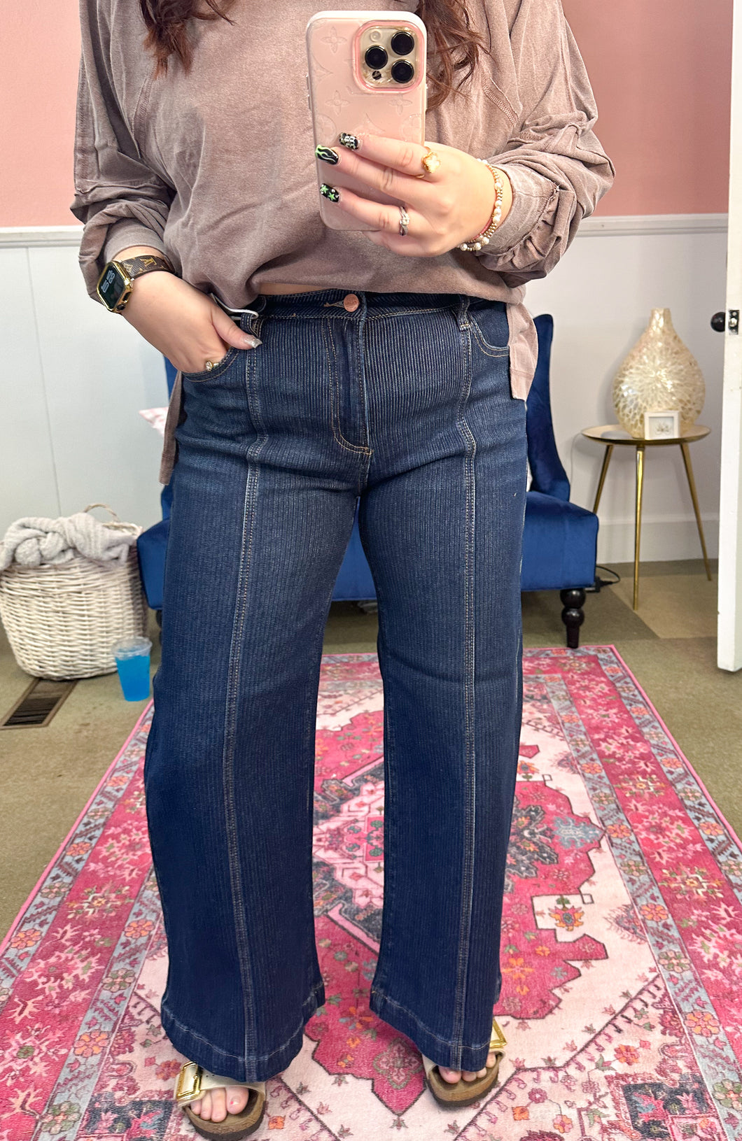 Risen Mid Rise Detailed Jeans