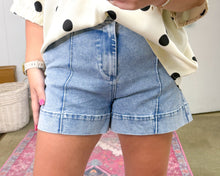 Load image into Gallery viewer, Risen Seamed Detail Shorts