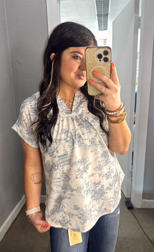 Lean On Me Top